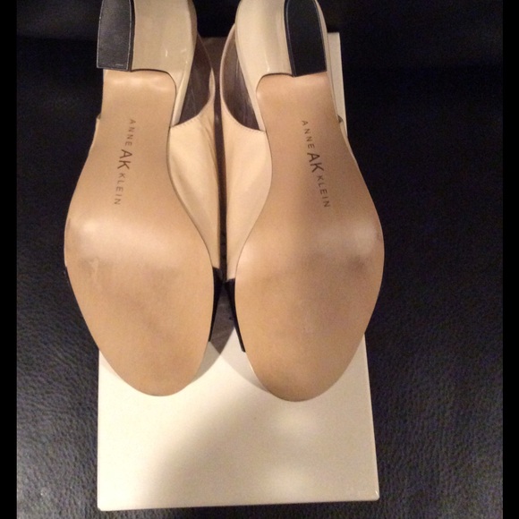 Anne Klein Slingback Shoes, size 7.5 - Picture 3 of 4
